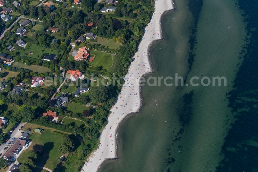 Aerial photograph Sierksdorf - Village on marine coastal area of in Sierksdorf in the state Schleswig-Holstein, Germany