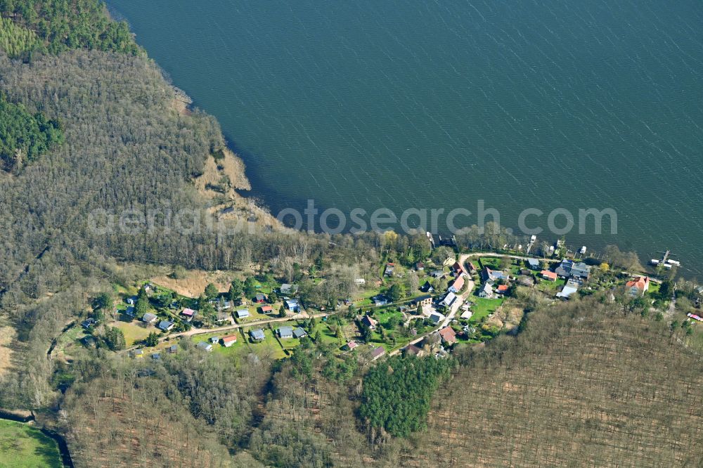 Aerial photograph Linowsee - Village on the lake bank areas Linowsee in Linowsee in the state Brandenburg, Germany