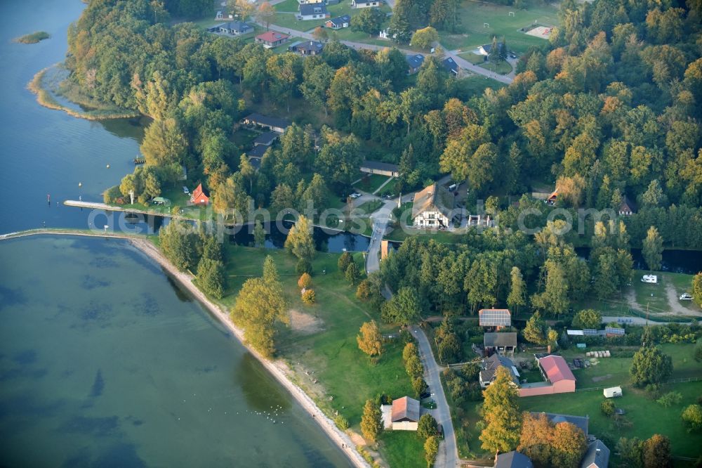 Aerial image Lenz-Süd - Village on the lake bank areas of Plauer See in Lenz-Sued in the state Mecklenburg - Western Pomerania, Germany
