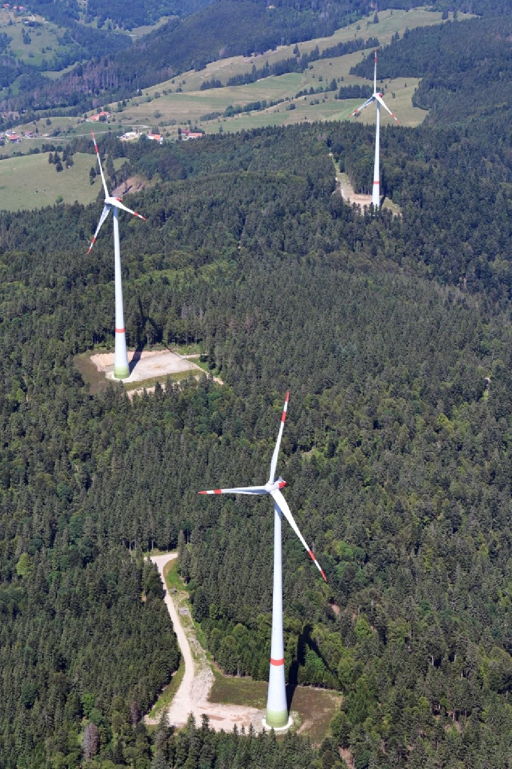 Aerial photograph Schopfheim - Three wind turbines on the Rohrenkopf, the local mountain of Gersbach, a district of Schopfheim in Baden-Wuerttemberg. It was the first wind farm in the south of the Black Forest
