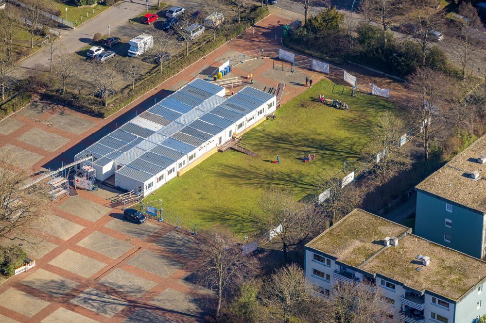 Holzwickede from above - Container settlement as temporary shelter on Place von Louviers in the district Aplerbeck in Holzwickede at Ruhrgebiet in the state North Rhine-Westphalia, Germany