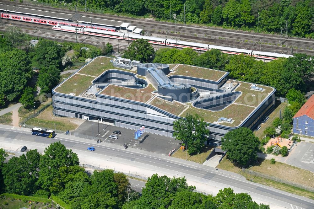 Nürnberg from above - Banking administration building a??easyCredit-Hausa?? of the financial services company TeamBank AG on Beuthener Strasse in Nuremberg in the state Bavaria, Germany