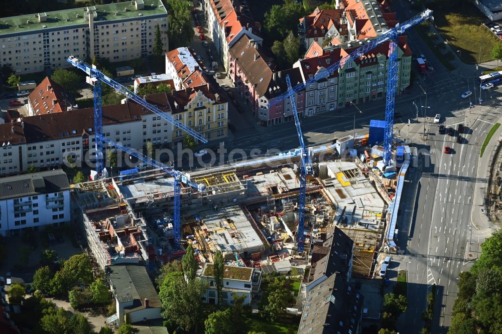 Aerial photograph München - Construction site for the new residential and commercial Corner house - building PLAZA Pasing on Oberseestrasse corner Bodenseestrasse in the district Pasing-Obermenzing in Munich in the state Bavaria, Germany