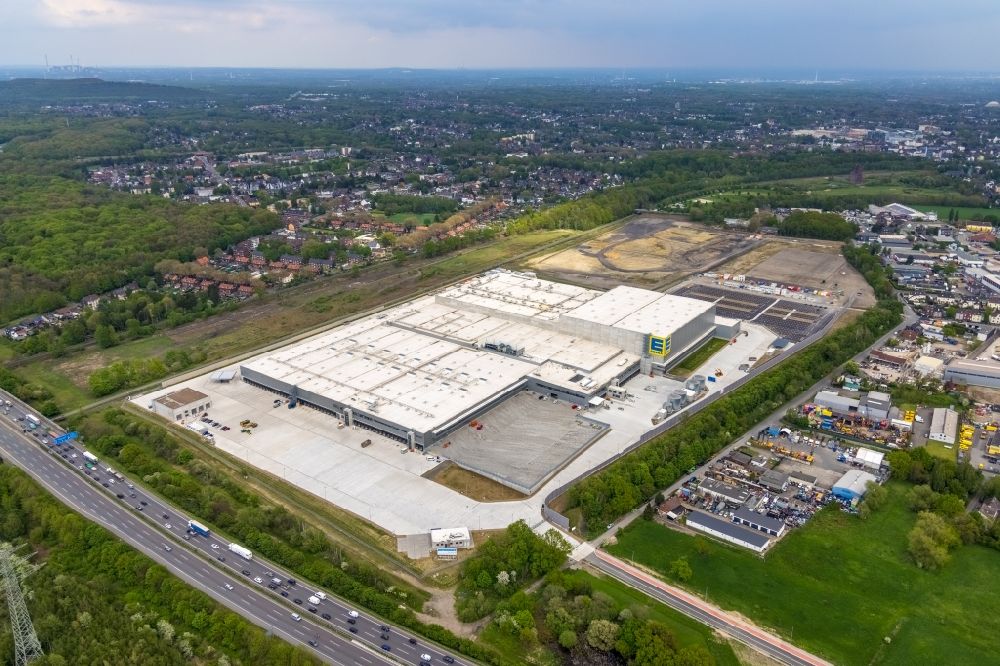 Oberhausen from above - Warehouses and forwarding building of the Edeka central warehouse on Waldteichstrasse in the industrial park Weierheide in Oberhausen in the Ruhr area in the state North Rhine-Westphalia, Germany