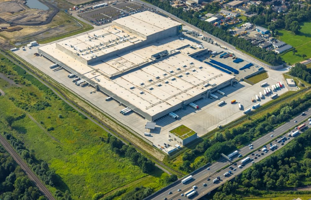Oberhausen from the bird's eye view: Warehouses and forwarding building of the Edeka central warehouse on Waldteichstrasse in the industrial park Weierheide in Oberhausen in the Ruhr area in the state North Rhine-Westphalia, Germany