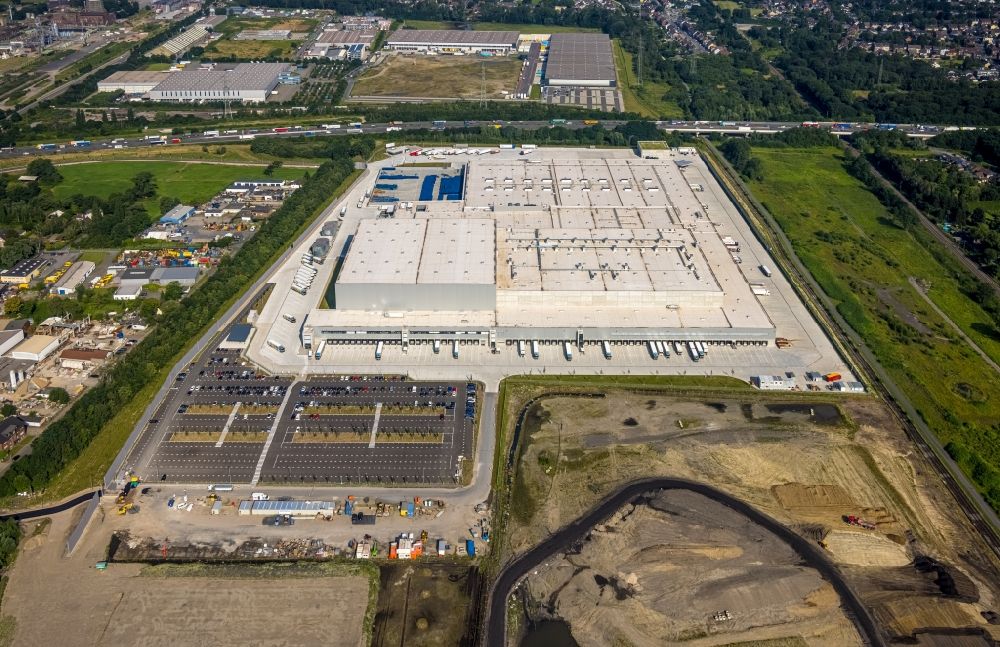 Aerial image Oberhausen - Warehouses and forwarding building of the Edeka central warehouse on Waldteichstrasse in the industrial park Weierheide in Oberhausen in the Ruhr area in the state North Rhine-Westphalia, Germany