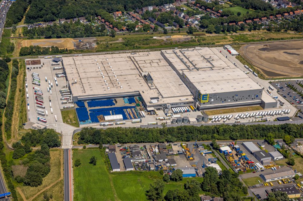 Oberhausen from the bird's eye view: Warehouses and forwarding building of the Edeka logistics center in the Weierheide industrial park in Oberhausen in the Ruhr area in the state of North Rhine-Westphalia, Germany