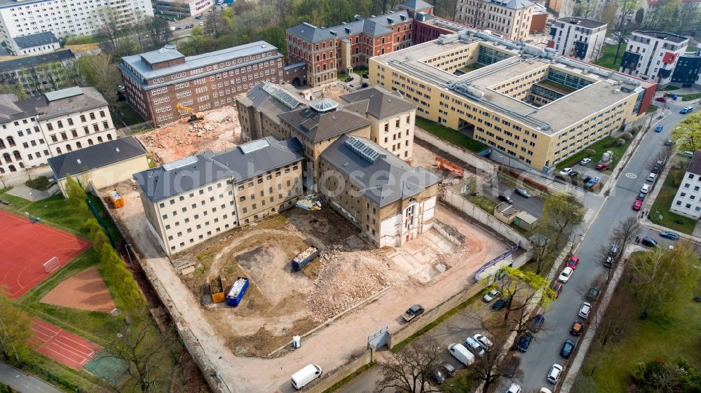 Chemnitz from the bird's eye view: Former correctional prison facility ond demolition work in the district Kassberg in Chemnitz in the state Saxony, Germany
