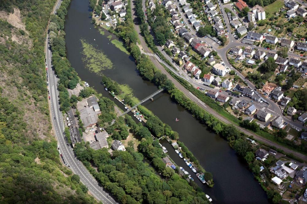 Aerial image Lahnstein - Former Locks - plants on the banks of the waterway of the Lahn in Lahnstein in the state Rhineland-Palatinate, Germany