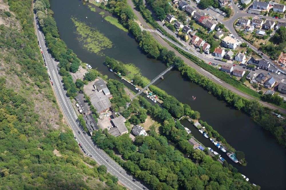 Aerial photograph Lahnstein - Former Locks - plants on the banks of the waterway of the Lahn in Lahnstein in the state Rhineland-Palatinate, Germany