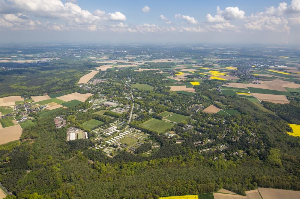 Aerial photograph Mönchengladbach - Former barracks of the British Army of the Rhine - JHQ site in Rheindahlen as host of Rock am Ring in Moenchengladbach in North Rhine-Westphalia