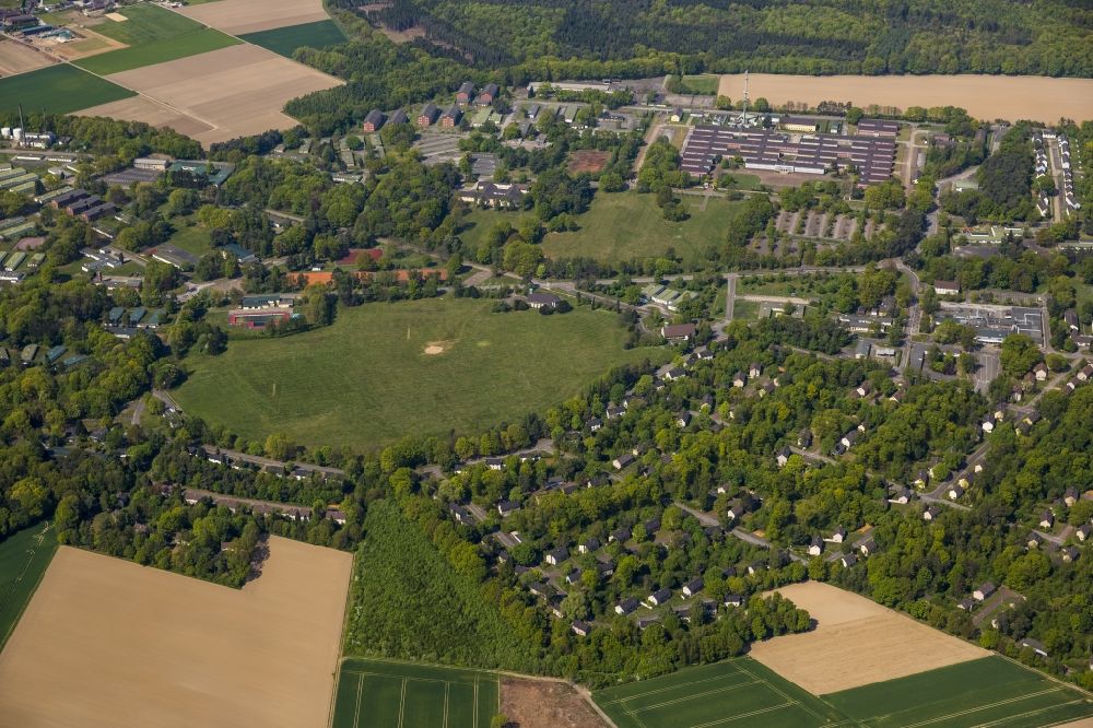 Aerial photograph Mönchengladbach - Former barracks of the British Army of the Rhine - JHQ site in Rheindahlen as host of Rock am Ring in Moenchengladbach in North Rhine-Westphalia