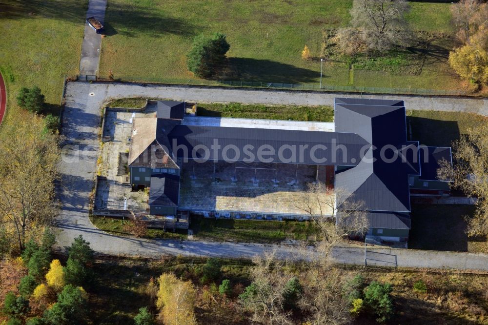 Aerial photograph Oranienburg - Former officers' mess of that SSD Weapons School, or the Inspectorate of Concentration Camps in Bernauer Strasse in Oranienburg in Brandenburg