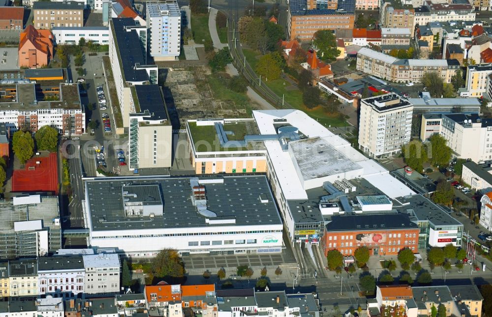 Aerial photograph Cottbus - Building of the shopping center Galeria Kaufhof Cottbus on August-Bebel-Strasse in Cottbus in the state Brandenburg, Germany