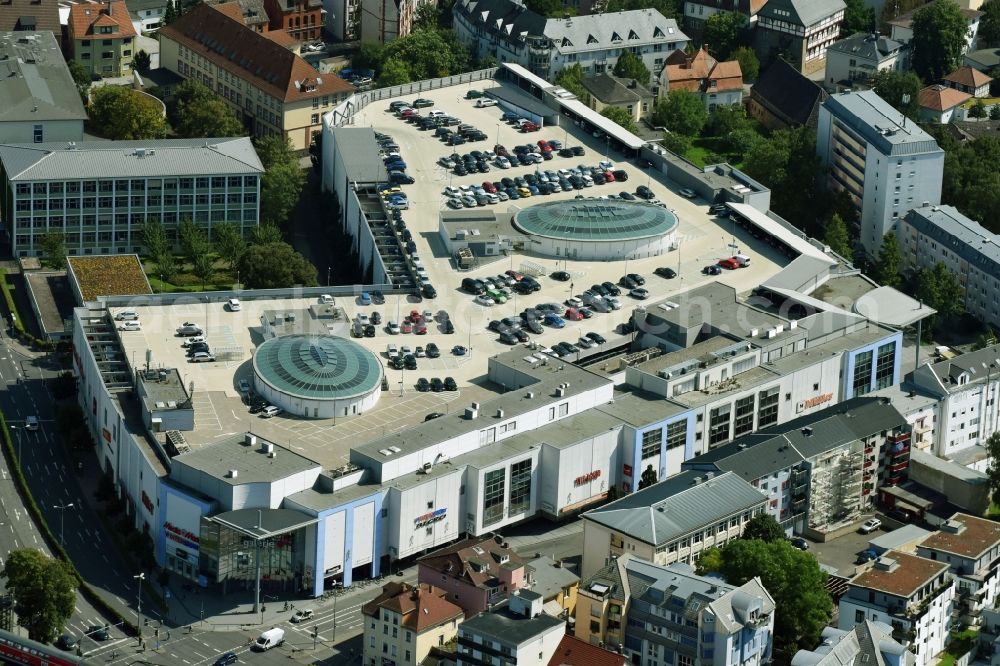 Aerial photograph Gießen - Building of the shopping center Galerie Neustaedter Tor in Giessen in the state Hesse, Germany