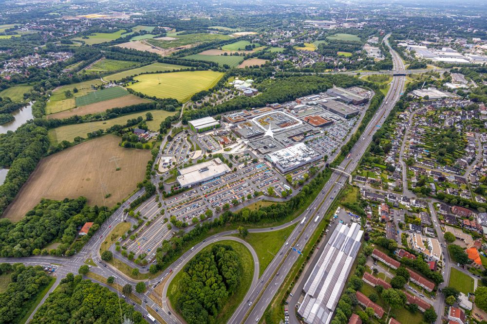 Aerial photograph Bochum - Building of the shopping center Ruhr Park in the district Harpen in Bochum at Ruhrgebiet in the state North Rhine-Westphalia, Germany