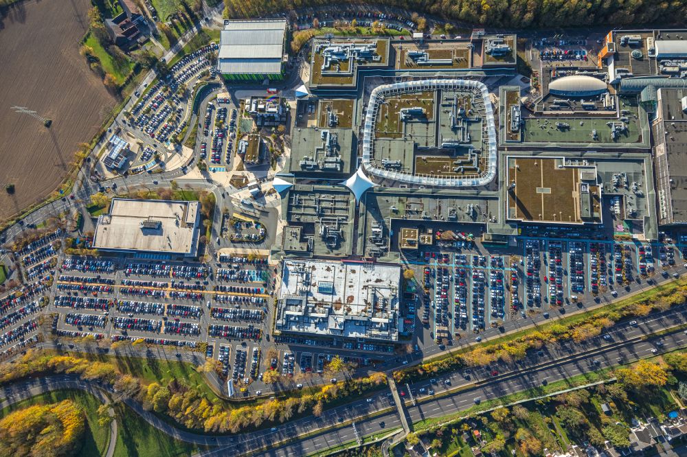 Aerial image Bochum - Building of the shopping center Ruhr Park in the district Harpen in Bochum at Ruhrgebiet in the state North Rhine-Westphalia, Germany