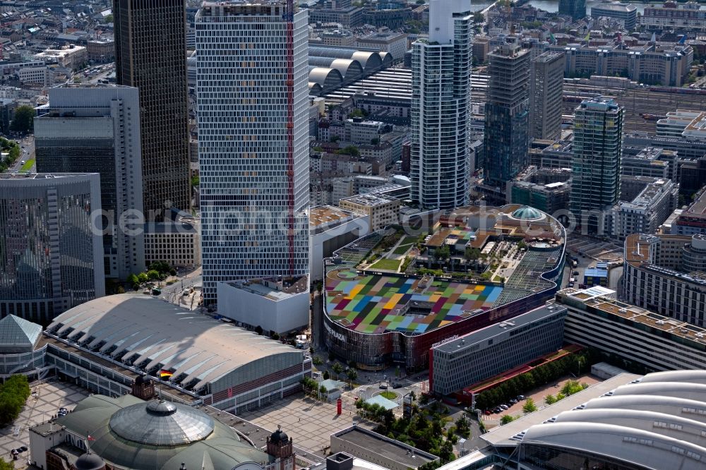 Aerial photograph Frankfurt am Main - Building of the shopping center Skyline Plaza on Europa - Allee in the district Gallus in Frankfurt in the state Hesse, Germany