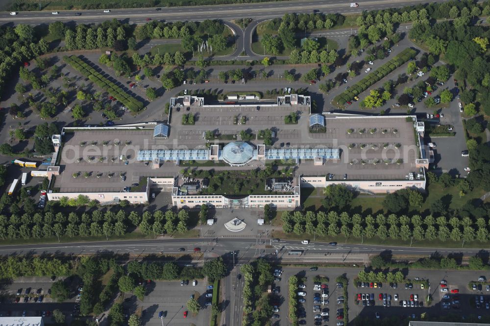 Aerial photograph Erfurt - Building of the shopping center Thueringen-Park Erfurt on Nordhaeuser Strasse in the district Gispersleben in Erfurt in the state Thuringia, Germany