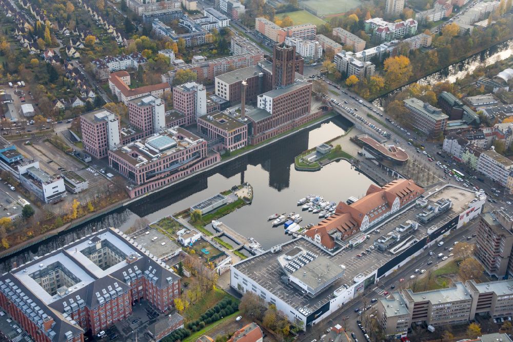 Aerial photograph Berlin - Shopping mall Tempelhofer Hafen on Tempelhofer Damm in the district of Tempelhof in Berlin