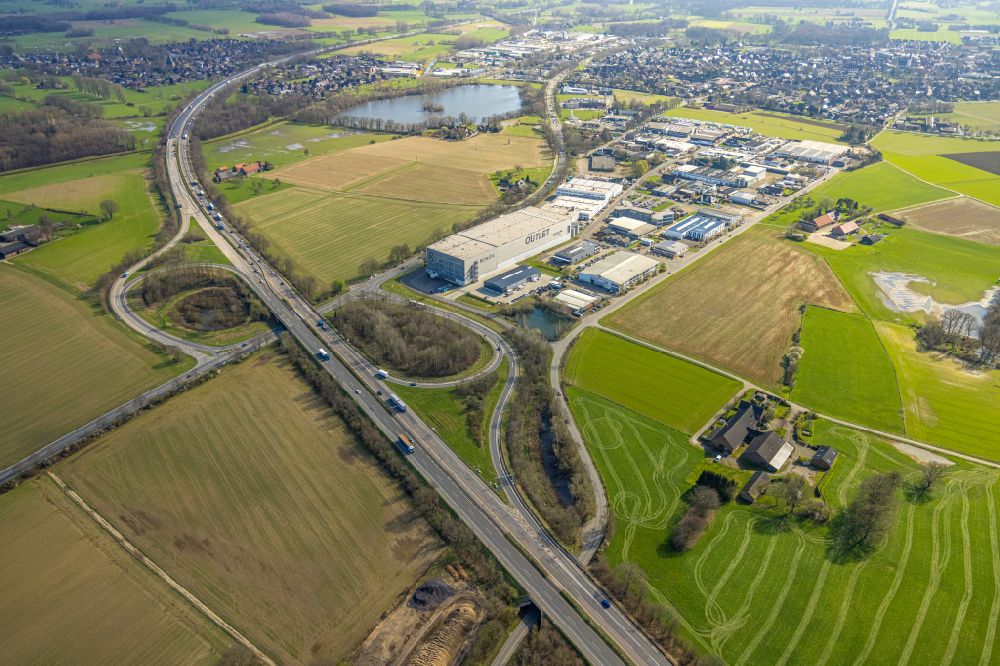 Aerial photograph Hamminkeln - Building of the shopping center of Bonita GmbH on street Kesseldorfer Rott in Hamminkeln in the state North Rhine-Westphalia, Germany