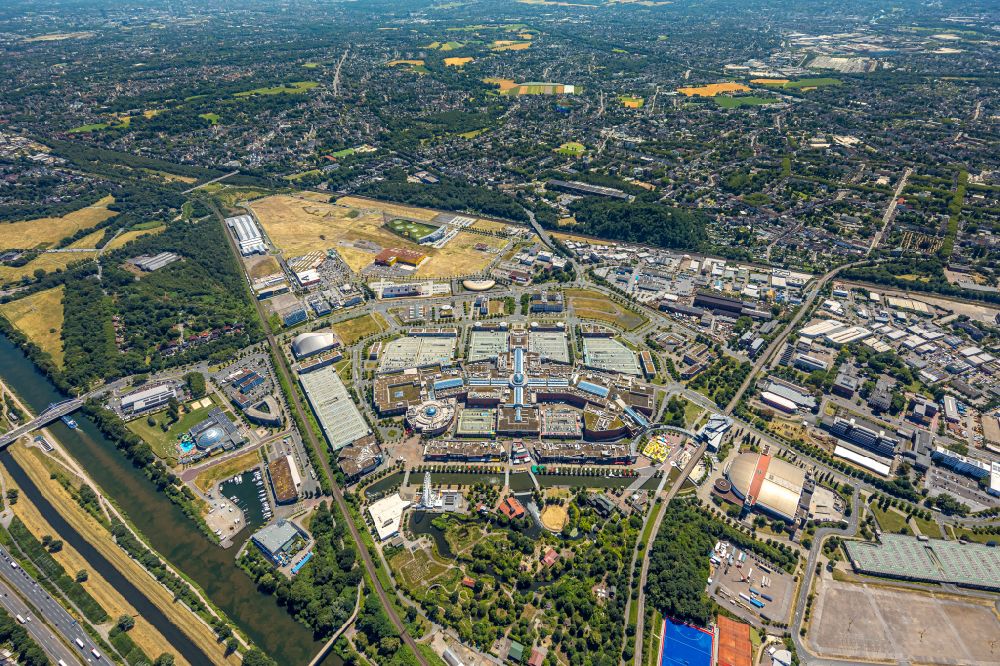 Oberhausen from above - Building of the shopping center Centro on street Centroallee in Oberhausen at Ruhrgebiet in the state North Rhine-Westphalia, Germany