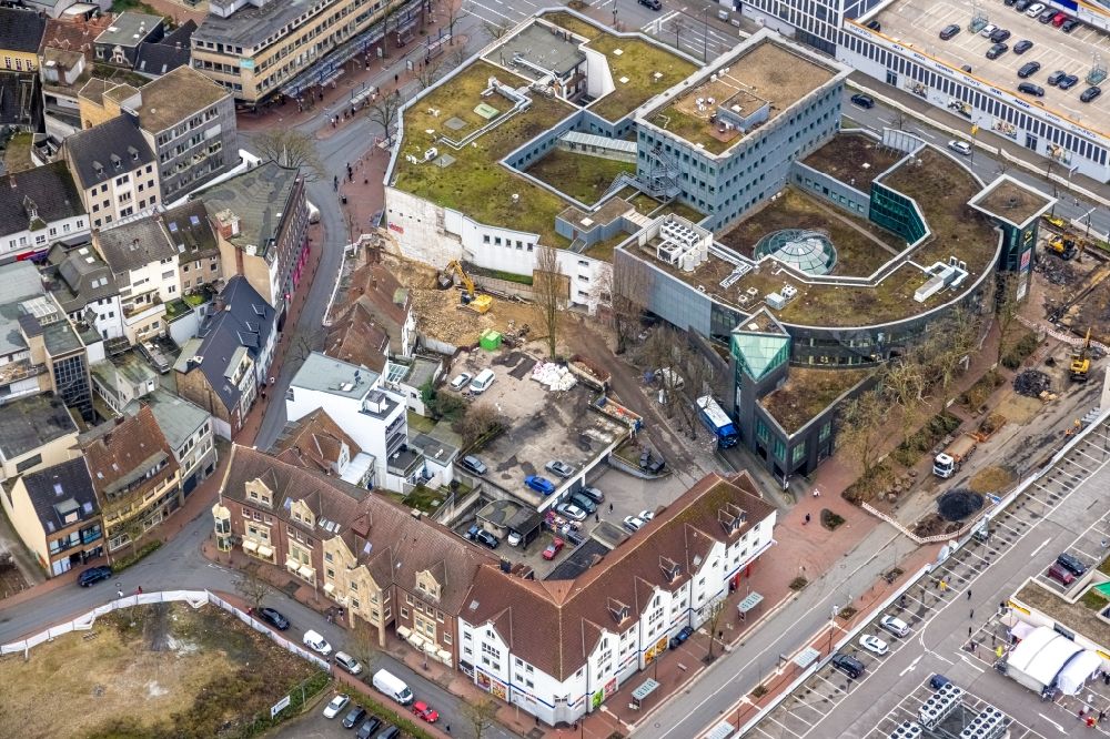 Aerial photograph Hamm - Building of the shopping center City Galerie on Westring with demolition work on Ritterstrasse in the district Heessen in Hamm at Ruhrgebiet in the state North Rhine-Westphalia, Germany