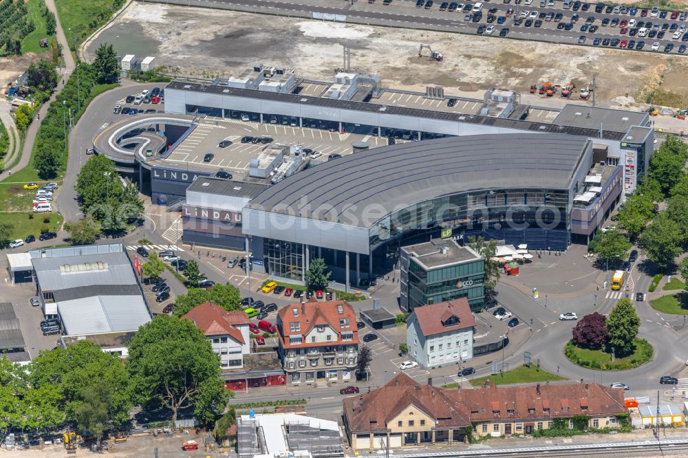 Lindau (Bodensee) from above - Building of the shopping center Einkaufszentrum Lindaupark in Lindau (Bodensee) at Bodensee in the state Bavaria, Germany