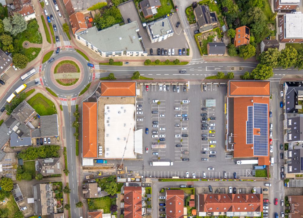 Ahlen from above - Building of the shopping center REWE and LIDL on street Hammer Strasse in Ahlen in the state North Rhine-Westphalia, Germany