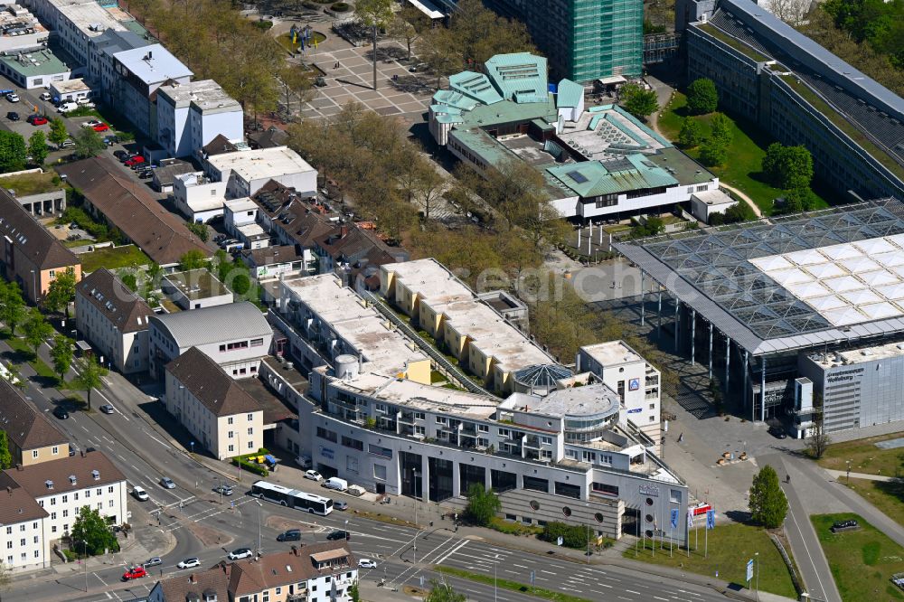 Wolfsburg from the bird's eye view: Building of the shopping center Suedkopf Center on street Porschestrasse in Wolfsburg in the state Lower Saxony, Germany