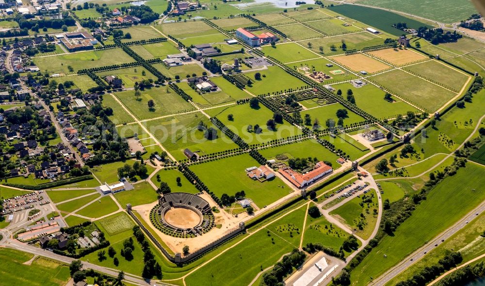 Aerial image Xanten - Historical attraction of the ensemble of the amphitheater in Archaeologischer Park in Xanten in the state North Rhine-Westphalia, Germany