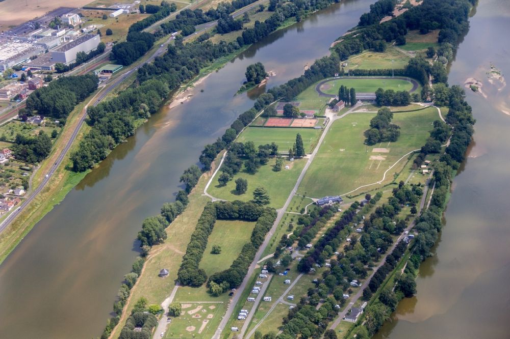 Aerial photograph Amboise - Ensemble of sports grounds Ile D'Or in Amboise in Centre-Val de Loire, France
