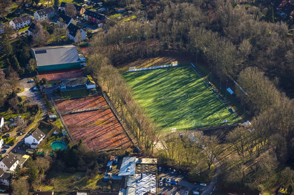 Aerial photograph Castrop-Rauxel - Ensemble of sports grounds of Erin-Kampfbahn on street Karlstrasse in Castrop-Rauxel at Ruhrgebiet in the state North Rhine-Westphalia, Germany