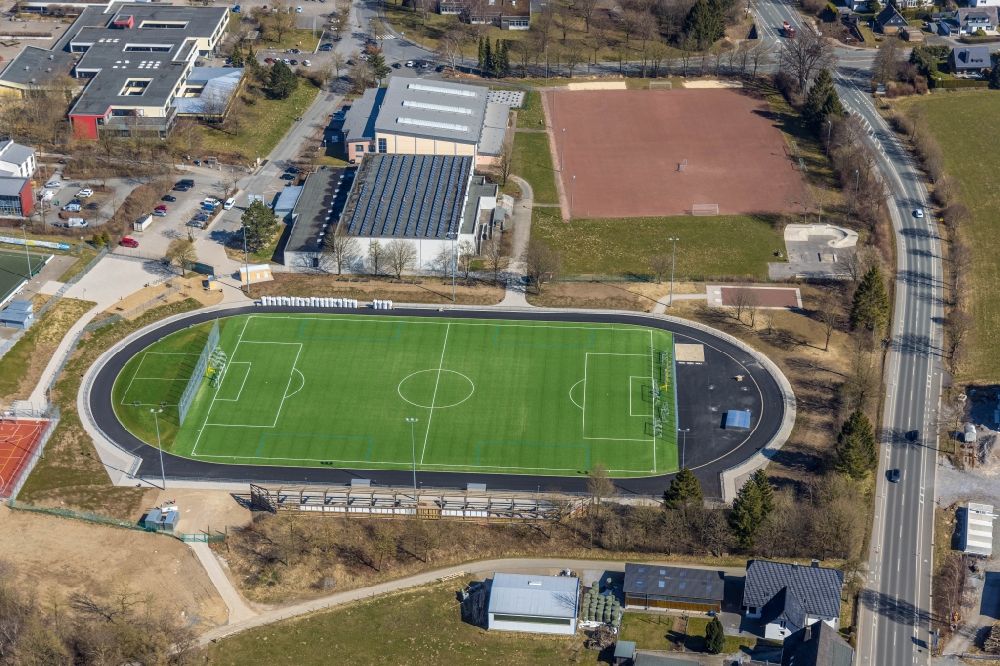 Brilon from above - Ensemble of sports grounds and of Gebaeudekomplex of Heinrich-Luebke-Schule in Brilon in the state North Rhine-Westphalia, Germany