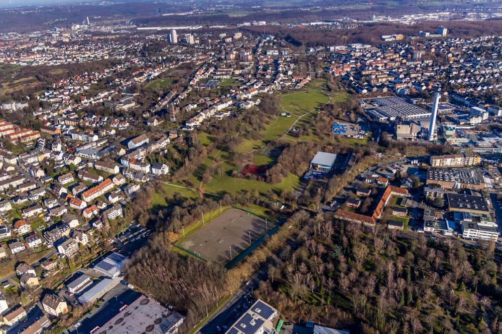 Aerial photograph Hagen - Ensemble of sports grounds on Alexanderstrasse in Hagen in the state North Rhine-Westphalia, Germany