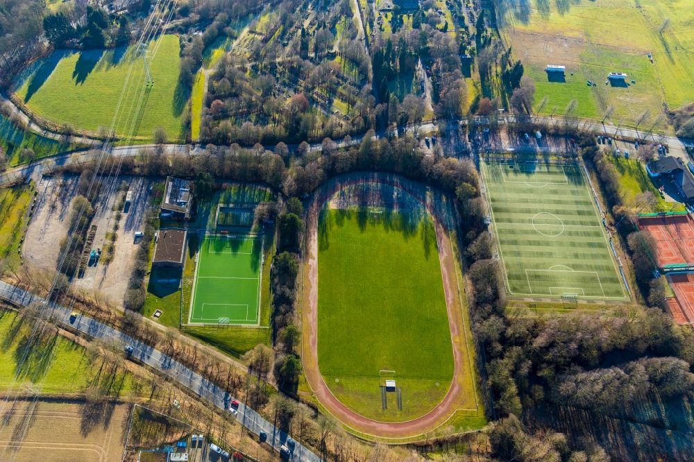 Herdecke from the bird's eye view: Ensemble of sports grounds of FC Herdecke-Ende e.V. on Kirchender Dorfweg in Herdecke in the state North Rhine-Westphalia, Germany
