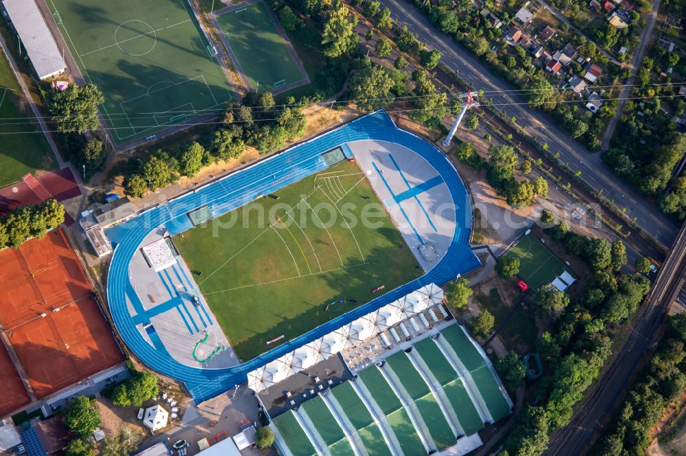 Aerial photograph Mannheim - Ensemble of sports grounds Im Pfeifferswoerth in the district Oststadt in Mannheim in the state Baden-Wuerttemberg, Germany