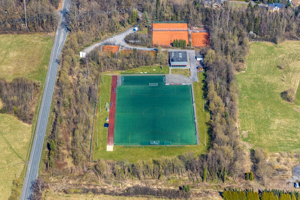 Aerial image Herdringen - Ensemble of sports grounds on Stockhausenweg in Herdringen at Sauerland in the state North Rhine-Westphalia, Germany