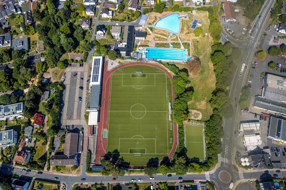 Aerial image Sprockhövel - Ensemble of sports grounds of TSG 1881 Sprockhoevel e.V. in Sprockhoevel in the state of North Rhine-Westphalia