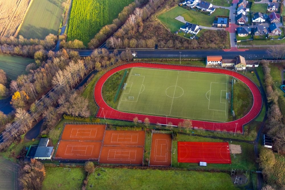 Haltern am See from the bird's eye view: Ensemble of sports grounds of TuS Sythen on Brinkweg in Haltern am See in the state North Rhine-Westphalia, Germany