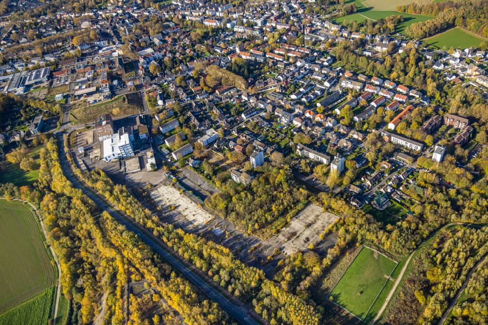 Bochum from the bird's eye view: Development area and building land fallow An of Halde in the district Gerthe in Bochum at Ruhrgebiet in the state North Rhine-Westphalia, Germany