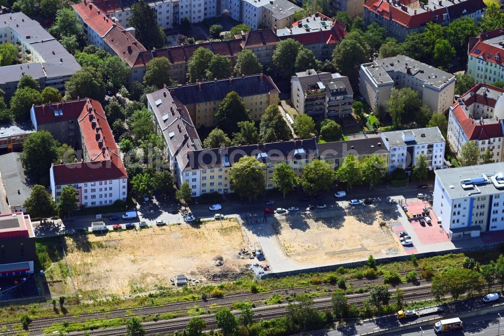 Aerial image Berlin - Development area and building land fallow on Koernerstrasse - A103 in the district Steglitz in Berlin, Germany