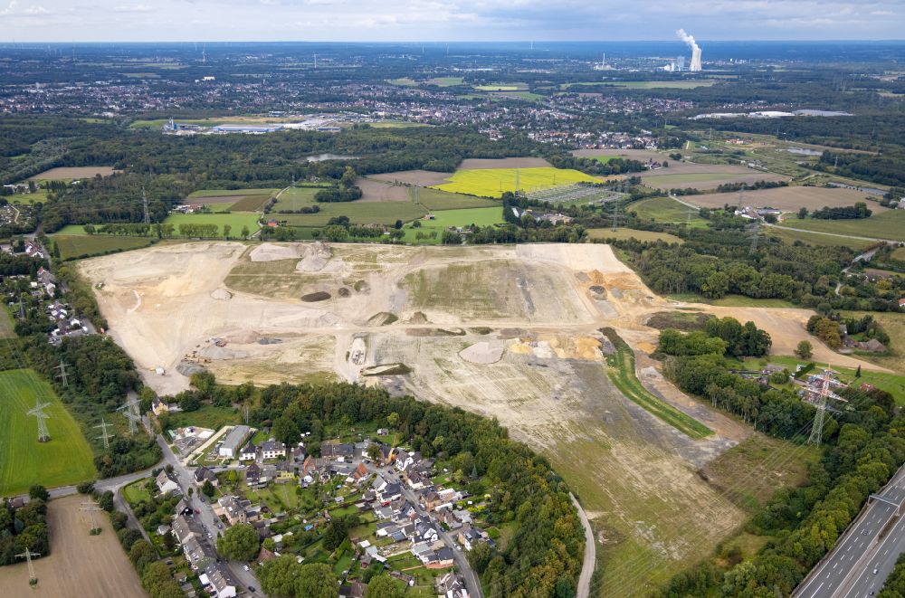 Aerial photograph Oestrich - Development area of industrial wasteland of the former Knepper power plant site in Castrop-Rauxel at Ruhrgebiet in the state North Rhine-Westphalia, Germany