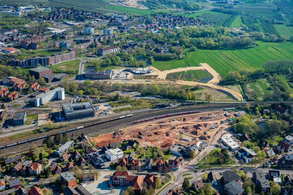 Aerial photograph Stade - Development area of industrial wasteland on street Hinterm Teich in Stade in the state Lower Saxony, Germany