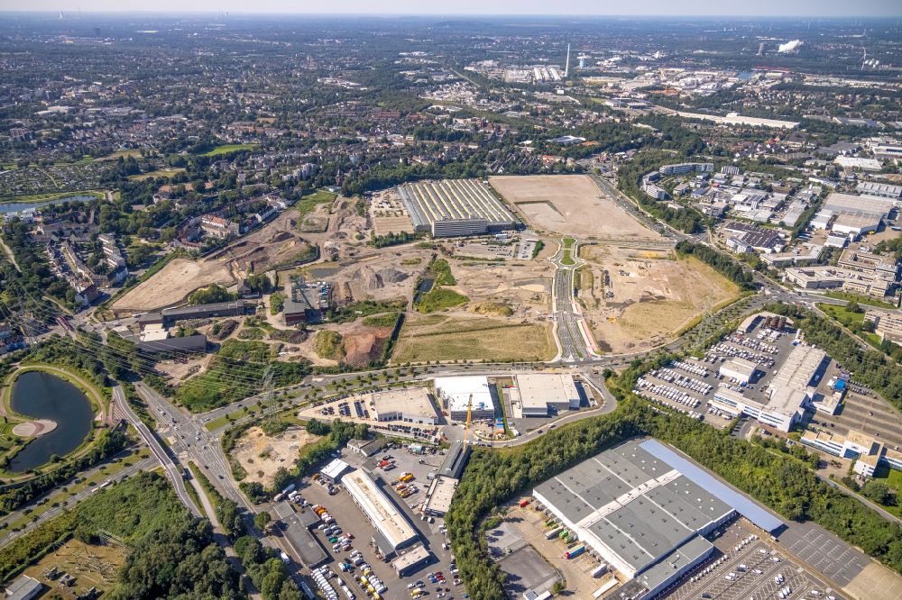 Essen from the bird's eye view: Developing field of residential and commercial space ESSEN 51 in the district Bochold in Essen at Ruhrgebiet in the state North Rhine-Westphalia, Germany