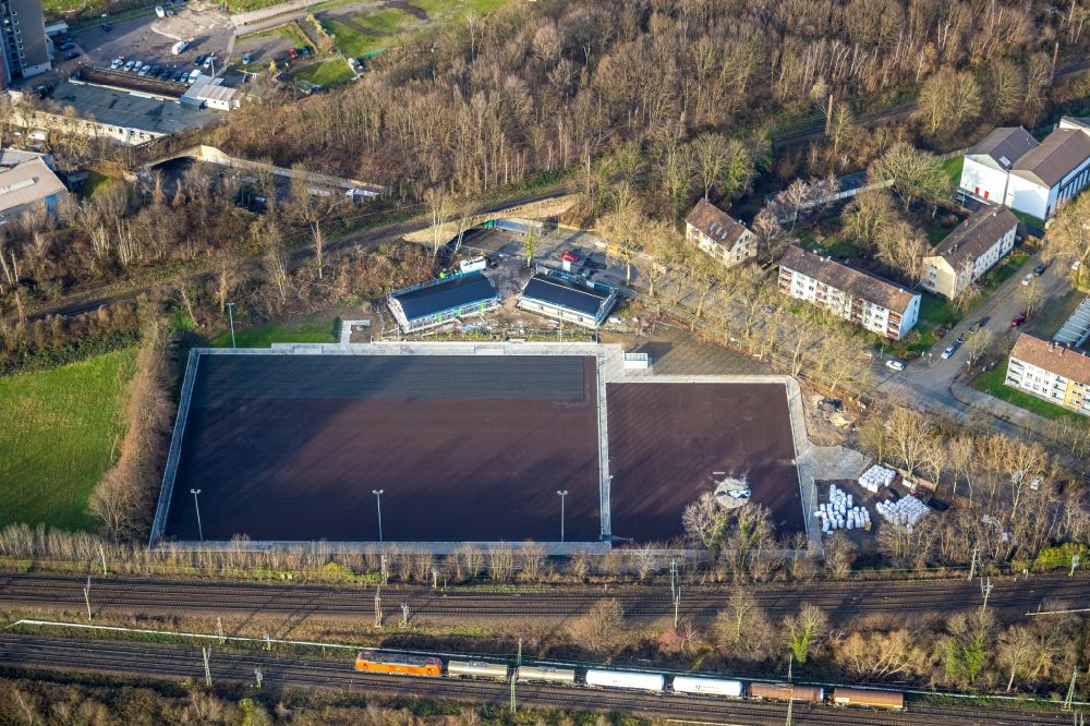 Aerial photograph Duisburg - Sports grounds and football pitch Duisburger Fussballverein 08 e.V. on street Paul-Esch-Strasse in the district Hochfeld in Duisburg at Ruhrgebiet in the state North Rhine-Westphalia, Germany
