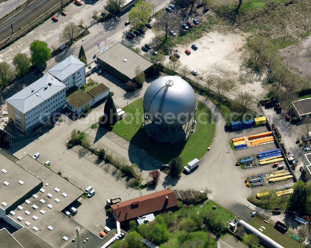 Aerial image Göppingen - Sphere natural gas storage of the Energieversorgung Filstal (EVF) on Grosseislinger Strasse in Goeppingen in the state Baden-Wuerttemberg, Germany