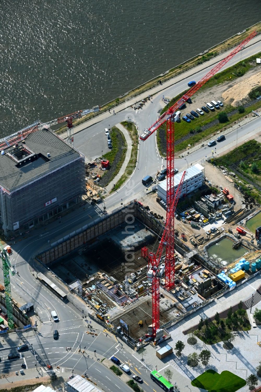 Aerial image Hamburg - Construction site with piling works for the foundation slab of a new building Kirchenpauerstrasse - Amerigo-Vespucci-Platz in the district HafenCity in Hamburg, Germany