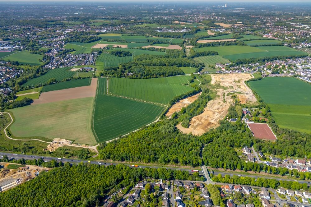 Aerial image Werne - Construction site with development, priming, earthwork and embankment work for the construction of a new golf park along Noerenbergstrasse north of Werne in the state North Rhine-Westphalia, Germany