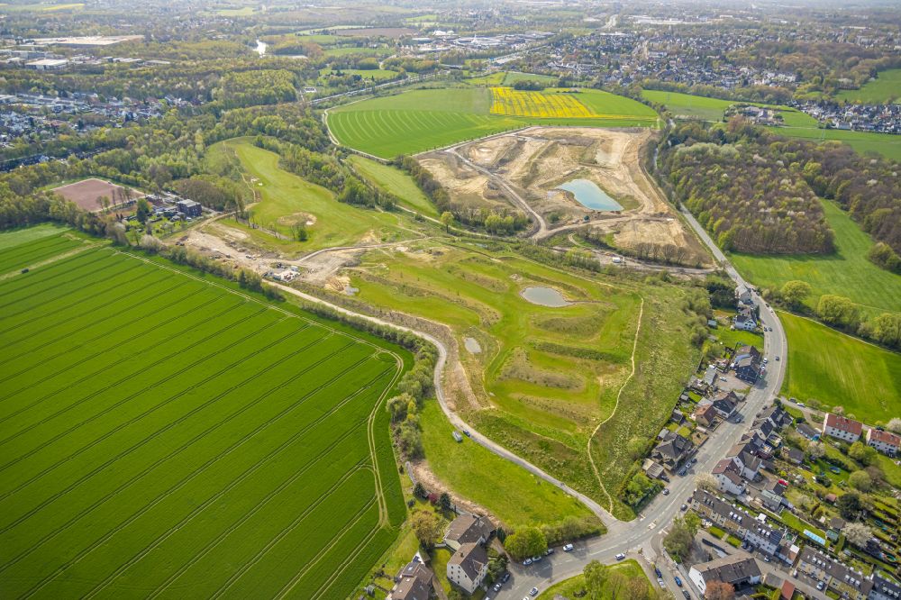 Aerial image Werne - Construction site with development, priming, earthwork and embankment work for the construction of a new golf park on the Noerenbergstrasse in Werne in the state North Rhine-Westphalia, Germany